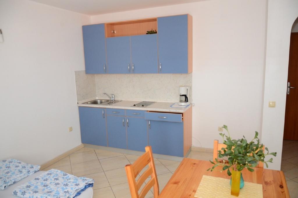 Apartments Bozic Novi Vinodolski Habitación foto