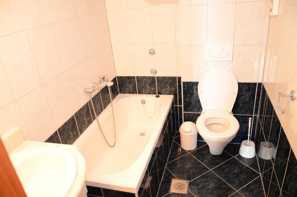 Apartments Bozic Novi Vinodolski Habitación foto